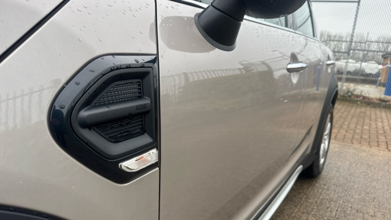 MINI Countryman 1.5 Cooper Classic 5dr Auto Petrol Hatchback